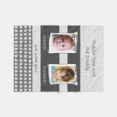 Daddy cudle時間2枚の写真の名前ホワイトグレー フリースブランケット (正面(横))