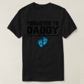 daddy est 2020に昇格 tシャツ (デザイン正面)