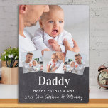 DADDY Father's Day 4 Photo Collage Chalkboard Plaq フォトプラーク<br><div class="desc">サプライズパパこの父の日パーソナライズされた4写真プラーク。「パパ…Happy Father's DAY"写真、メッセージ、名前と共にこのパパプラークをパーソナライズすお気に入りのる。パパのお父さんの最高の日の贈り物とパパの贈り物のための私たちのコレクションパーソナライズされたを参照する。COPYRIGHT © 2020 Judy Burrows,  Black Dog Art - All Rights Reserved.DADDY Father's Day 4 Photo Collage Chalkboardプラーク</div>