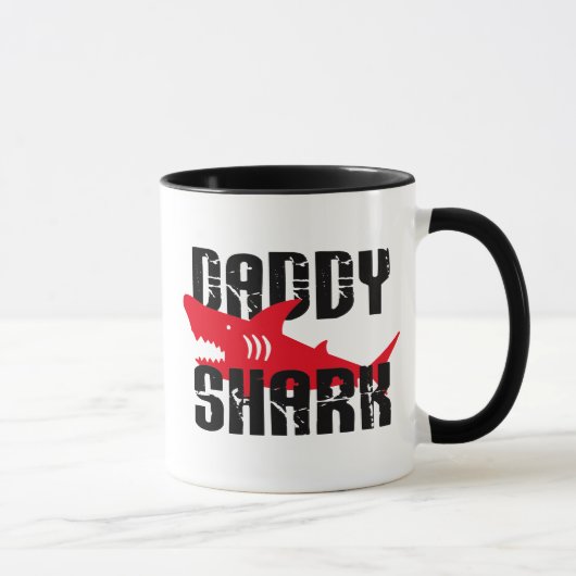 Daddy Sharkグラフ擦り切れたィック マグカップ (右)