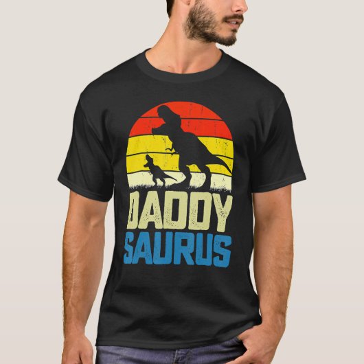 Daddysaurus Fathers Day  Daddy Saurus Men Dad Tシャツ (正面)