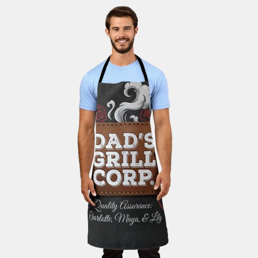 Dad's Grill Corp. オリジナル エプロン (着用した状態)