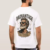 DADVANTAGE 未だ学び未だ導く レトロお父さん Tシャツ (裏面)