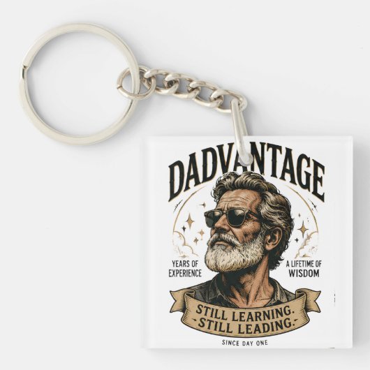DADVANTAGE 未だ学び未だ導く レトロなパパ キーホルダー (正面)
