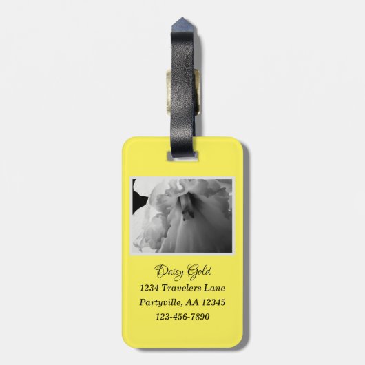 Daffodilモノクロ写真 ラゲッジタグ (裏面縦)