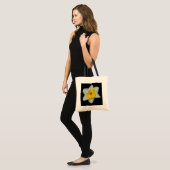 Daffodil Close-up Budget Canvas Tote Bag トートバッグ (正面(モデル))