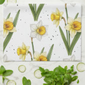Daffodil Spring Floral in Soft Yellow and Green 2 キッチンタオル (折り畳み)