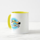 DAFFY DUCK™ アルゼンチン代表サッカーデザイン マグカップ (正面左)