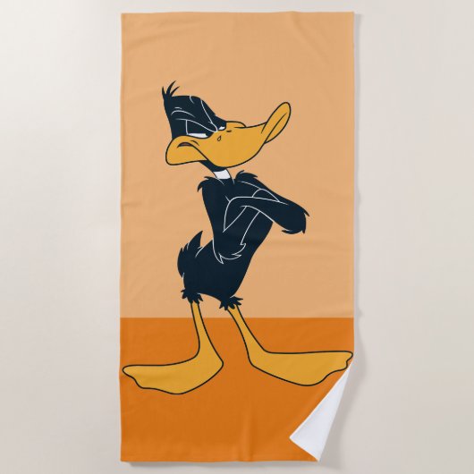 DAFFY DUCK™両腕クロスカラー ビーチタオル (正面)