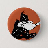 DAFFY DUCK™ Up Close 缶バッジ (正面)