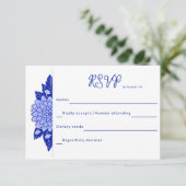 DahliaウェデパーソナライズされたィングRSVPカード (スタンド正面)