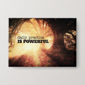 Daily Practice 缶バッジ (正面)