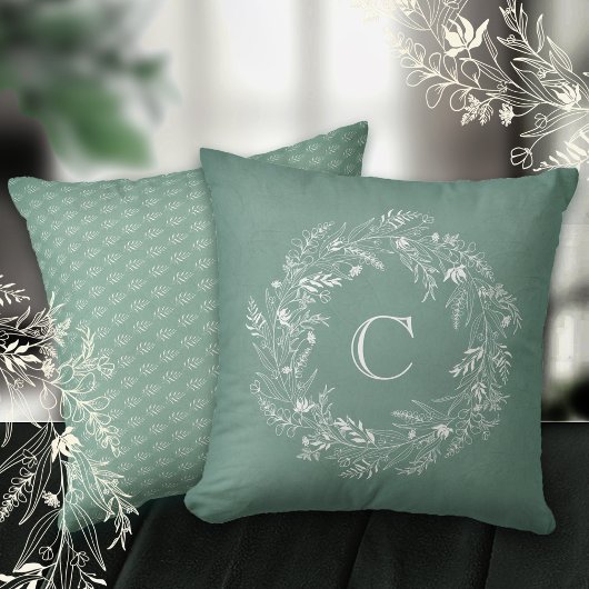 Dainty green leafy circle letter C クッション