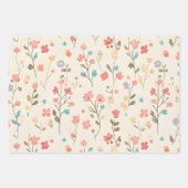 Dainty Meadow Wildflower & Pastel Sprig ラッピングペーパーシート (正面)