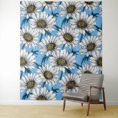 Daisies, wild flowers on blue タペストリー (インサイチュ)