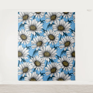 Daisies, wild flowers on blue タペストリー