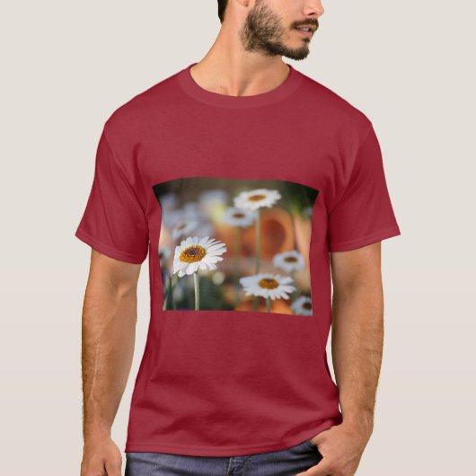 DAISY – 新鮮で明るいフラワープリントTシャツ Tシャツ (正面)