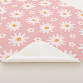 Daisy flowers seamless pattern. Floral backgrounda シェルパブランケット (3/4)