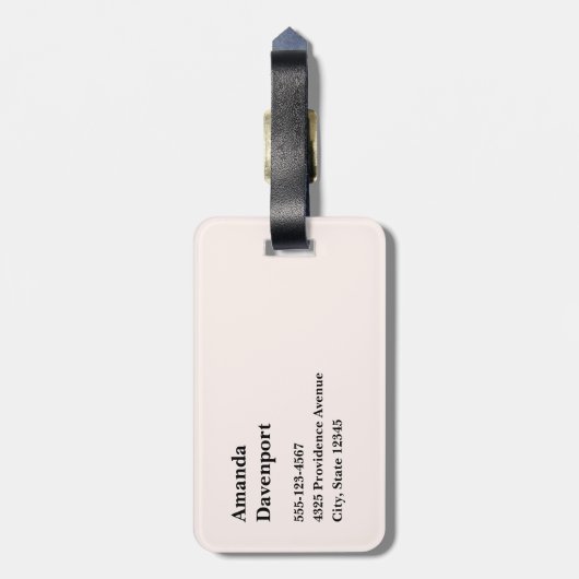 Daisy Flowers with a Beautiful Butterfly ラゲッジタグ (裏面縦)