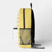 Daisy Monogram April Birth Flower Backpack プリントバックパック (右)