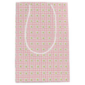 Daisy Rows on Pink Gingham ミディアムペーパーバッグ (正面)