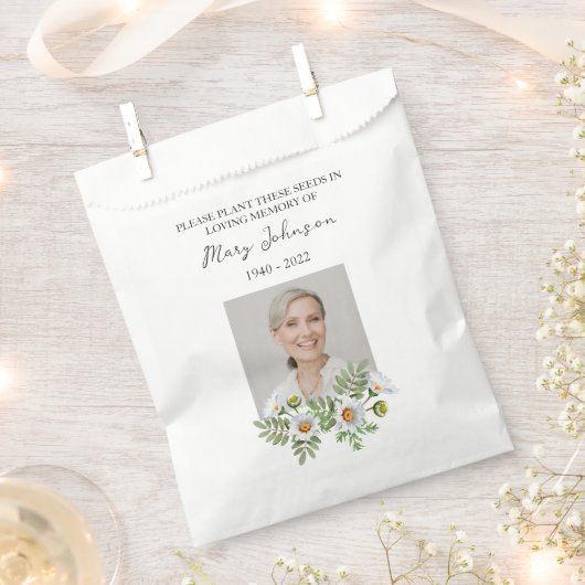 Daisy Seed Packet Memorial Funeral Favor Bag フェイバーバッグ (クリップ留めされた状態)