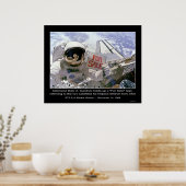 Dale A. Gardner宇宙飛行士は「For Sale」の看板を掲げている ポスター (キッチン)