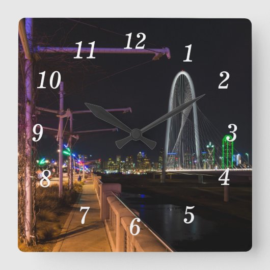 Dallas Evening Walk Wall Clock スクエア壁時計 (正面)