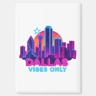Dallas Vibes Only – Neon Skyline 1980s Synthwave A マグネット