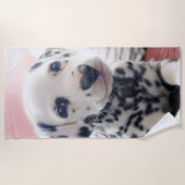 Dalmatian Heart Nose ビーチタオル (正面)