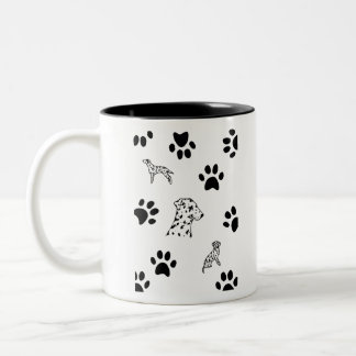 Dalmation puppies Dog paws Two-Tone coffee mug ツートーンマグカップ
