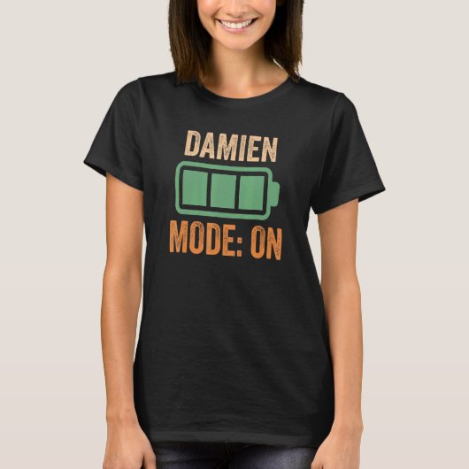 Damien Mode On、バッテリデザイン Tシャツ (正面)