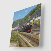 Dampflok mit Sonderzug in Lorch スクエア壁時計 (傾斜)