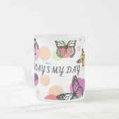 Dance butterflies Garden フロストグラスマグカップ (正面左)