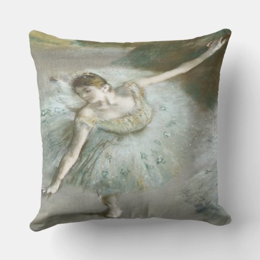 Dancer in Green by Edgar Degas クッション (裏面)