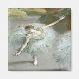 Dancer in Green by Edgar Degas マグネット