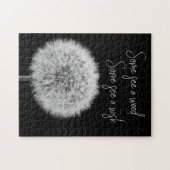 Dandelion白黒クローズアップ感動的写真 ジグソーパズル (横)