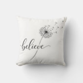 Dandelion Seedlings with Believe Text クッション (正面)