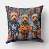 Dandie Dinmont Terrier Trick-or-Treating Halloween クッション (裏面)