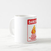 Danger Highly Flammable Person コーヒーマグカップ (正面左)