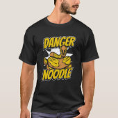 Danger Noodle Snake Owner Snake Banana Ball Python Tシャツ (正面)
