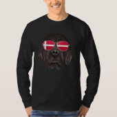 Danish Flag Newfoundland Dog Denmark Pocket Tシャツ (正面)