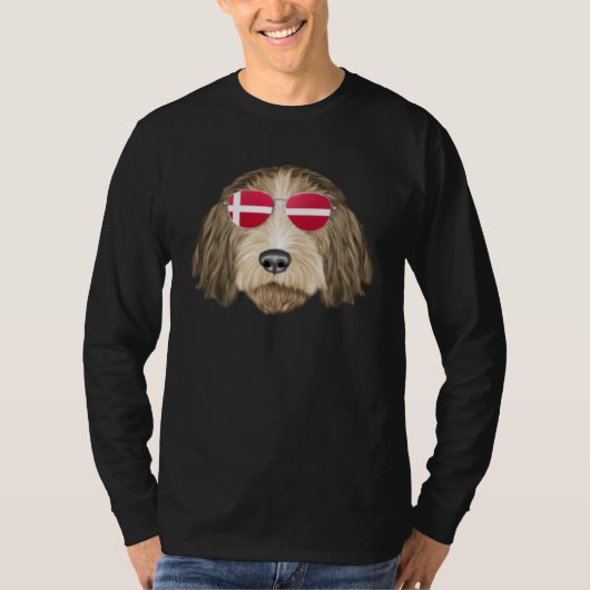 Danish Flag Petit Basset Griffon Vendeen Dog Denma Tシャツ (正面)