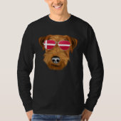 Danish Flag Welsh Terrier Dog Denmark Pocket Tシャツ (正面)