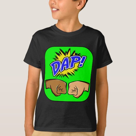 DAP APPの青年によって着色されるワイシャツ Tシャツ (正面)