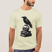 Dark Academia Raven & Skull on Ancient Tome Books Tシャツ (正面)