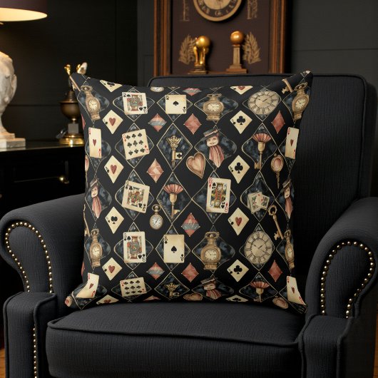 Dark Alice Rustic Pattern クッション