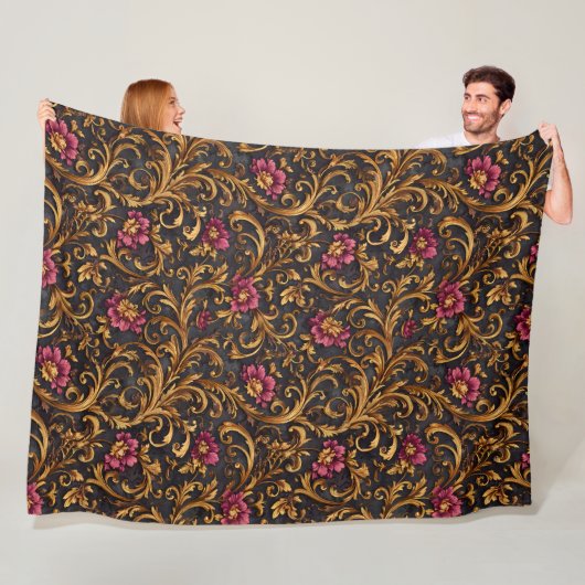 Dark Baroque Floral with Gold Scrolls フリースブランケット (インサイチュ)