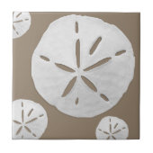 Dark Beige & White Tropical Beach Sand Dollar タイル (正面)
