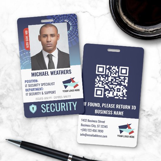 Dark Blue Cyber Security Shield Employee ID バッジ